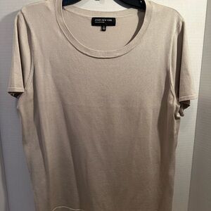 Jones New York Light Tan Short Sleeve Tee, size XL, pre loved